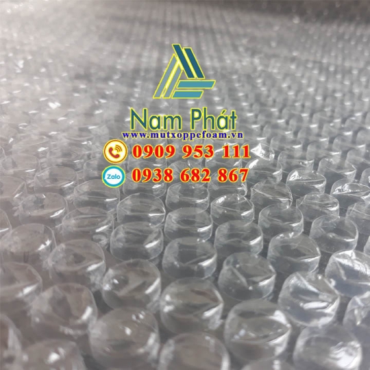 Cuộn Xốp hơi 1m4 x 100m